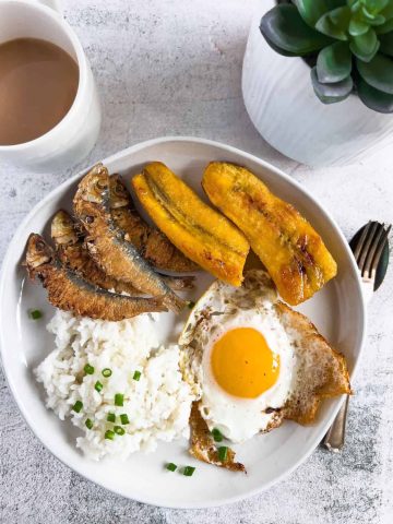 Filipino's favorite breakfast, tuyo, fried banana, fried, egg, and rice.