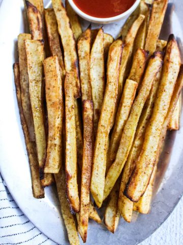 Finish dish of sweet potato fries in ninja foodie air-fryer.